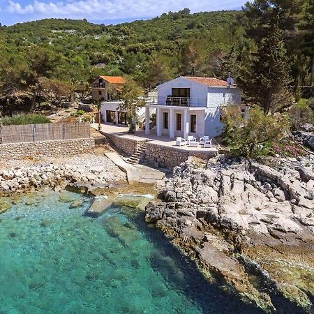 Villa Mendes Zastražišće Buitenkant foto