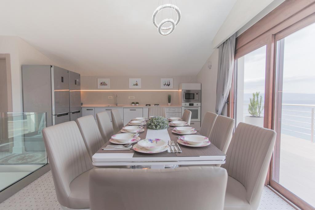 Villa Mendes Zastražišće Buitenkant foto