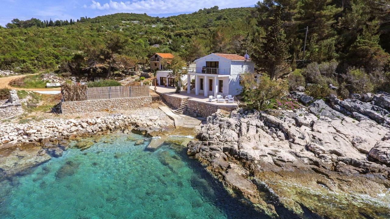Villa Mendes Zastražišće Buitenkant foto